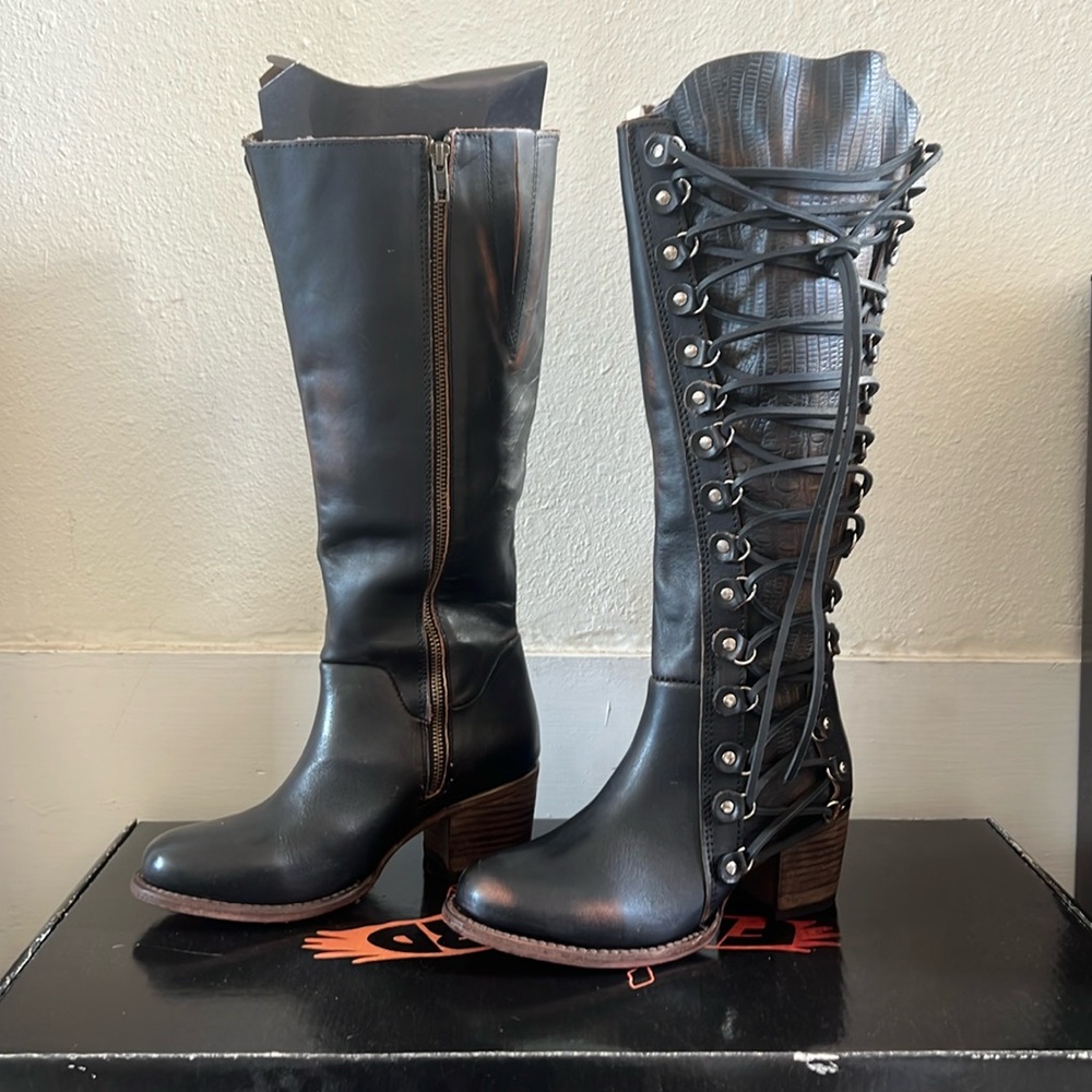 Freebird chapelle knee high boots